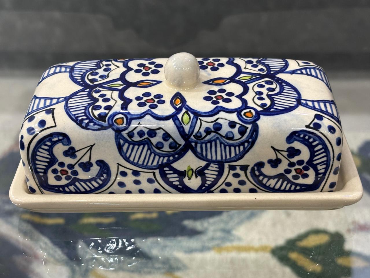 Hand-Painted Ceramic Butter Tray with Lid – Blue Pottery Design